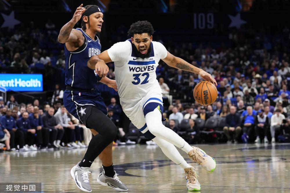 三分球更是 三分球更是