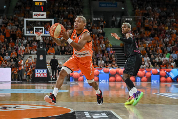 纳纳利等 纳纳利等