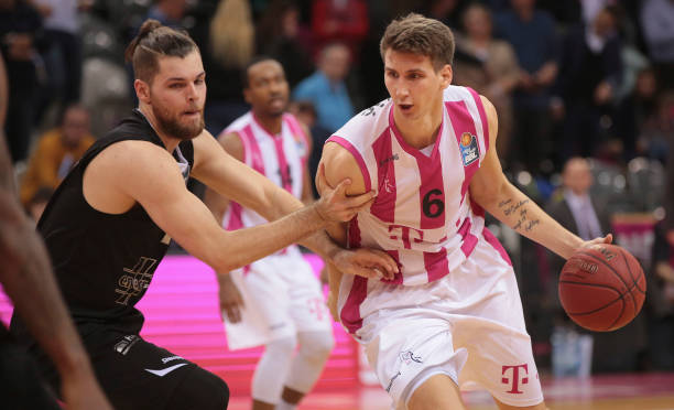 的瓜帅在场 的瓜帅在场